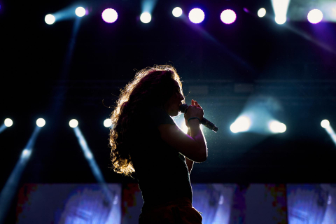Concierto de Ben Yart y FERNANDOCOSTA en la Plaza de los Fueros