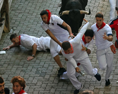 Fotos del sexto encierro de San Fermín 2022