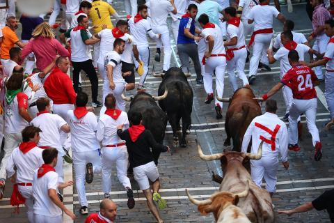 Fotos del sexto encierro de San Fermín 2022