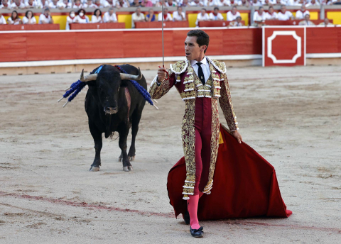 Fotos de la sexta corrida de la Feria del Toro de San Fermín 2022./
