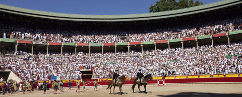Fotos de la sexta corrida de la Feria del Toro de San Fermín 2022./