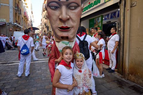 Fotos de la salida de los gigantes de este 13 de julio en San Fermín./
