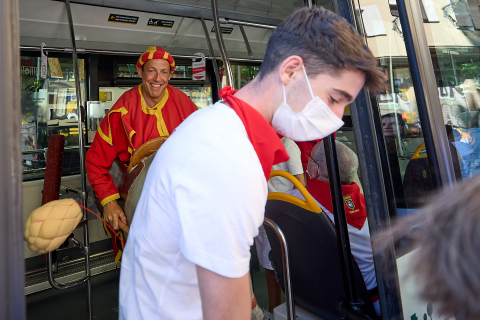 Fotos de la salida de los gigantes de este 13 de julio en San Fermín./