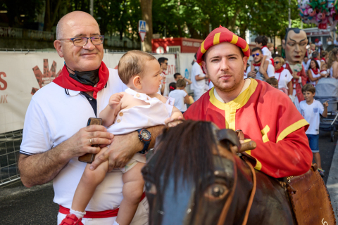 Fotos de la salida de los gigantes de este 13 de julio en San Fermín./
