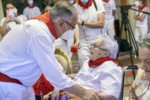 Fotos del día de los mayores de San Fermín.