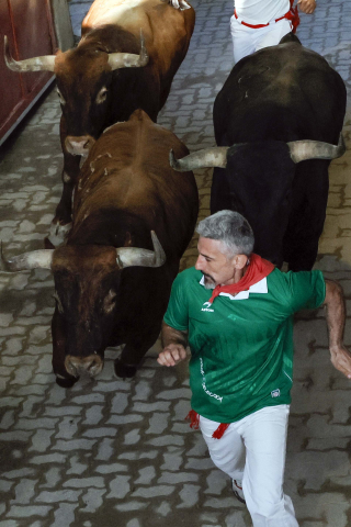Fotos del octavo encierro de San Fermín