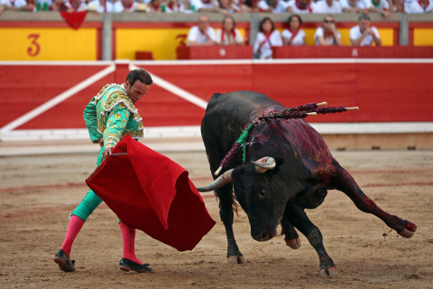 Antonio Ferrera lidió solo a los toros de la ganadería Miura