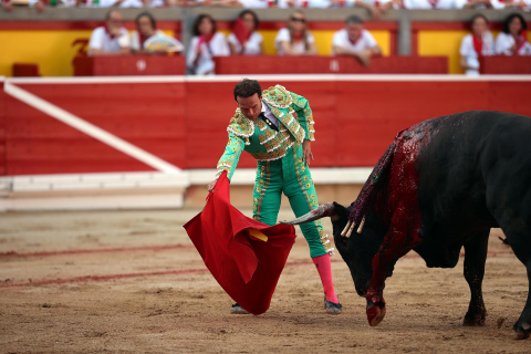 Antonio Ferrera lidió solo a los toros de la ganadería Miura