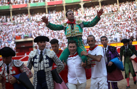 Antonio Ferrera lidió solo a los toros de la ganadería Miura