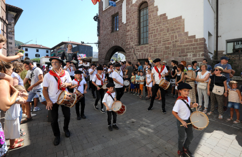 Comienzo de las fiestas de Elizondo