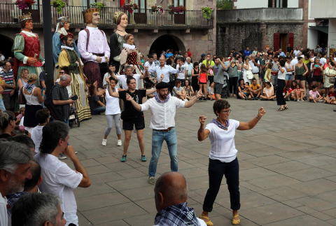 Fotos de la celebración en Elizondo del Día de Santiago.