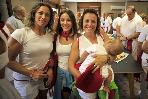 Lanzamiento del cohete de fiestas de Funes