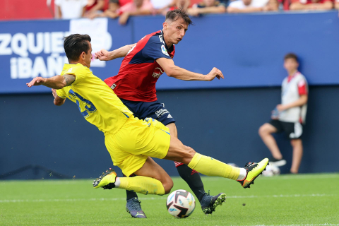Fotos del Osasuna-Cádiz disputado en El Sadar.