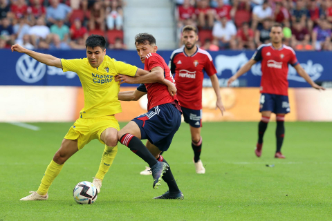 Fotos del Osasuna-Cádiz disputado en El Sadar.