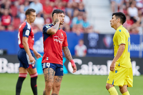 Fotos del Osasuna-Cádiz disputado en El Sadar.