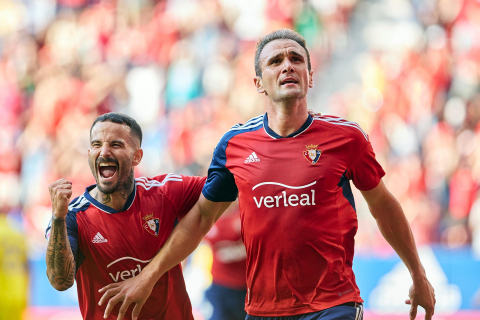 Fotos del Osasuna-Cádiz disputado en El Sadar.