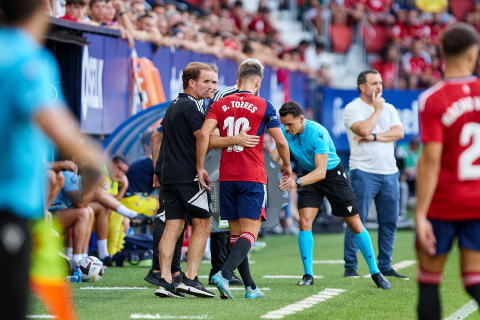 Fotos del Osasuna-Cádiz disputado en El Sadar.