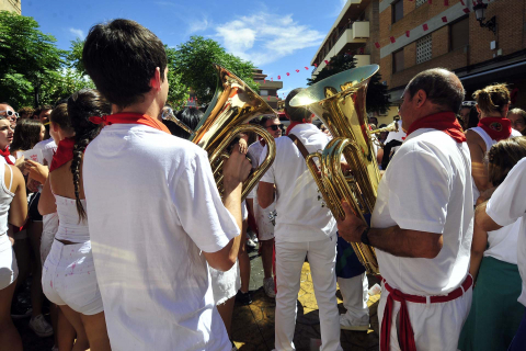 Fotos del cohete de fiestas de Marcilla.