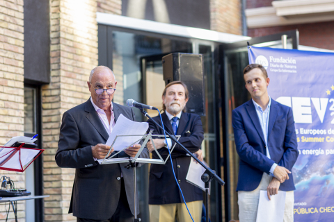 Fotos del acto de bienvenida de los IV Cursos Europeos de Verano