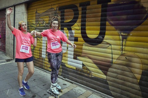 Imágenes de la XI Carrera Solidaria contra el Cáncer de Mama en Pamplona