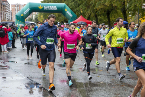 Imágenes de la carrera solidaria del Teléfono de la Esperanza