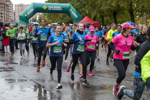 Imágenes de la carrera solidaria del Teléfono de la Esperanza