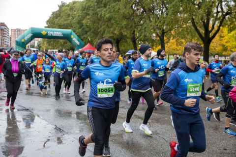 Imágenes de la carrera solidaria del Teléfono de la Esperanza