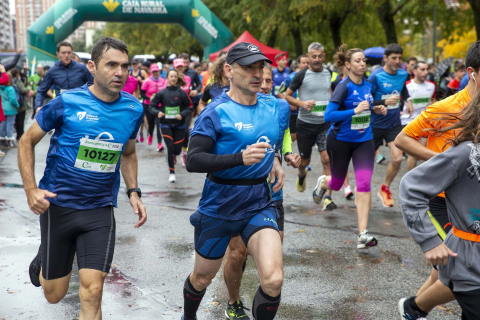Imágenes de la carrera solidaria del Teléfono de la Esperanza