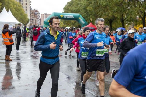 Imágenes de la carrera solidaria del Teléfono de la Esperanza