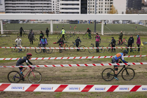 Participantes en la cuarta edición del ciclocross Pamplona