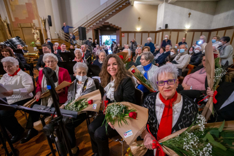 Fotos del concierto de la Pamplonesa y Voces de Oro en la Casa de la Misericordia de Pamplona.