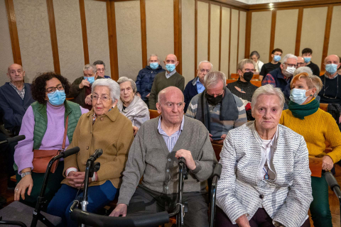 Fotos del concierto de la Pamplonesa y Voces de Oro en la Casa de la Misericordia de Pamplona.