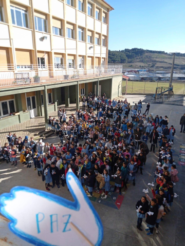 Fiesta de la paz en colegios de Estella.