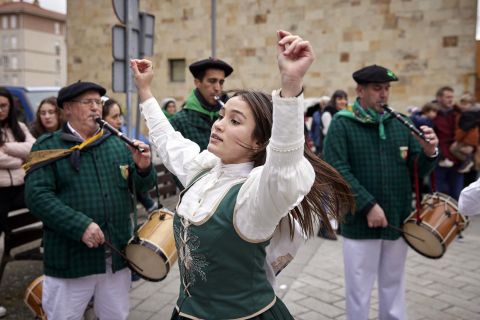 Fotos de los quintos en el día de Santa Águeda de Alsasua.