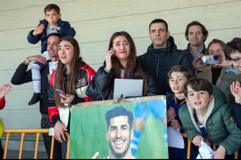Llegada del Real Madrid al aeropuerto de Noáin./