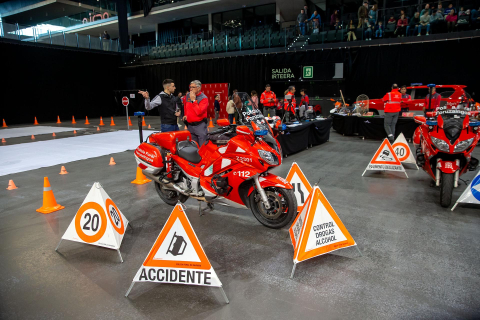 Jornada de puertas abiertas de la Policía foral en el Navarra Arena./