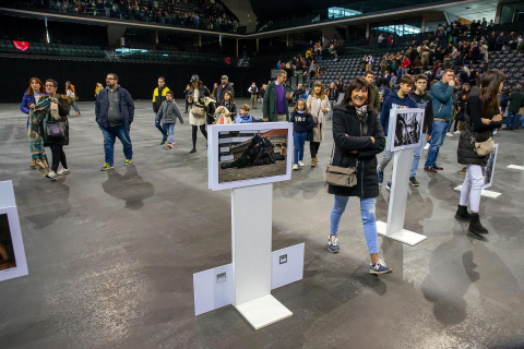 Jornada de puertas abiertas de la Policía foral en el Navarra Arena./