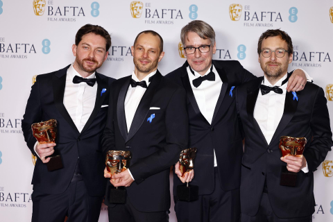 Alfombra roja y galardonados en los Premios Bafta al cine.