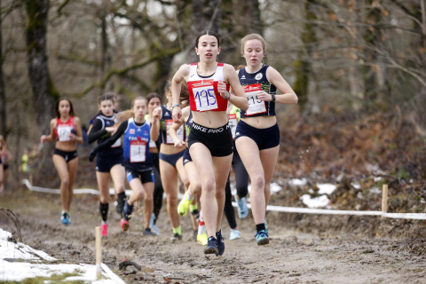 Imágenes del campeonato navarro de cross en el circuito Dantzaleku de Alsasua