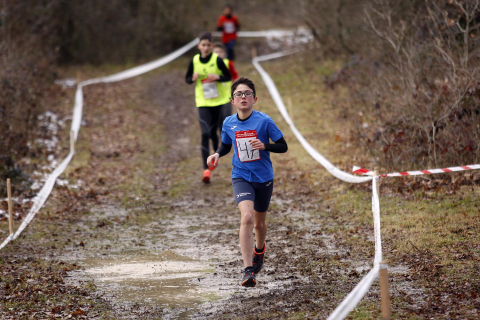 Imágenes del campeonato navarro de cross en el circuito Dantzaleku de Alsasua