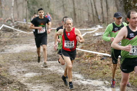 Imágenes del campeonato navarro de cross en el circuito Dantzaleku de Alsasua