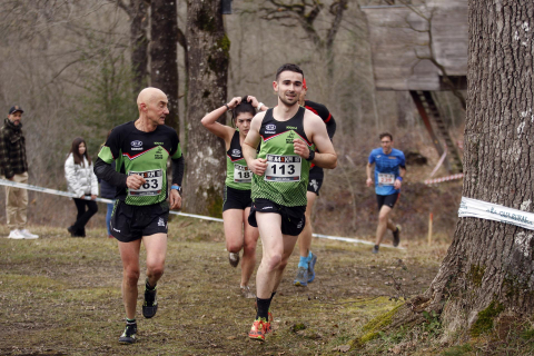 Imágenes del campeonato navarro de cross en el circuito Dantzaleku de Alsasua