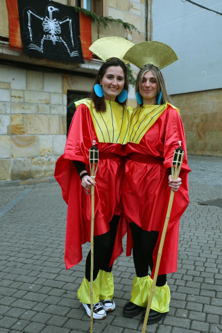 Imágenes del carnaval urbano de Alsasua.