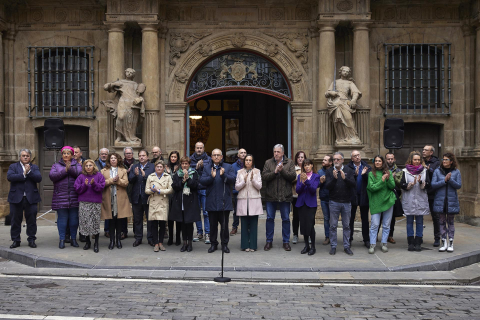 8M PAMPLONA
