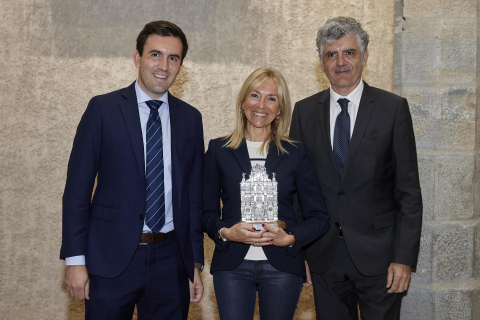 8M PAMPLONA