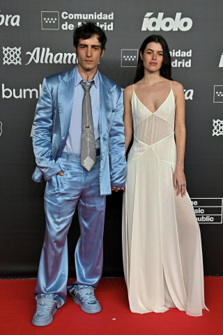 Imágenes de la alfombra roja de los premios 'Ídolo'