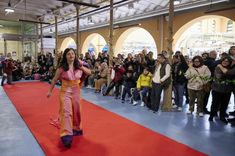 Fotos del desfile de la Asociación Síndrome de Down de Navarra, organizado por alumnado de María Ana Sanz.