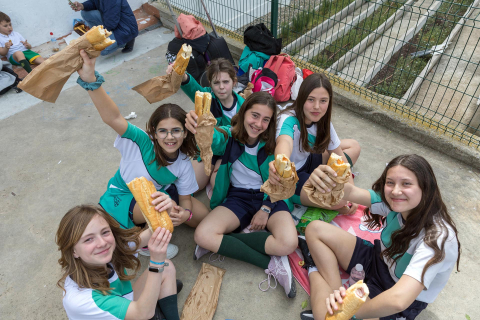 Fotos de la Operación Bocata del colegio Anunciata de Tudela.