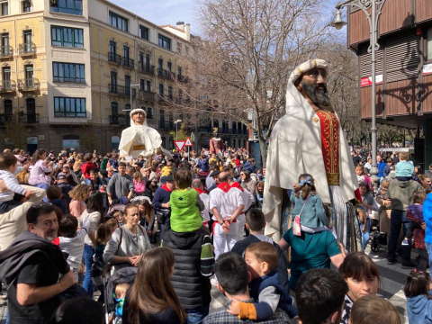 desfile cuerpo de ciudad