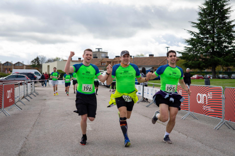 Participantes en la II Carrera de las Empresas - DN Management en Cordovilla.